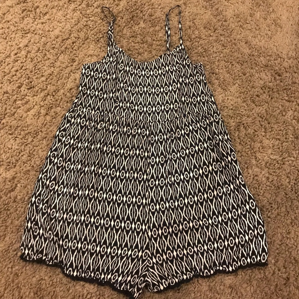 Black and white print romper